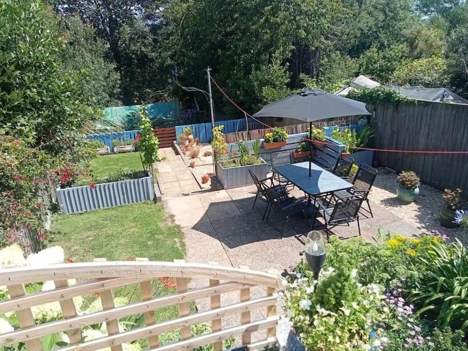 House With Free Parking And Large Garden Villa Wyke Regis Eksteriør billede